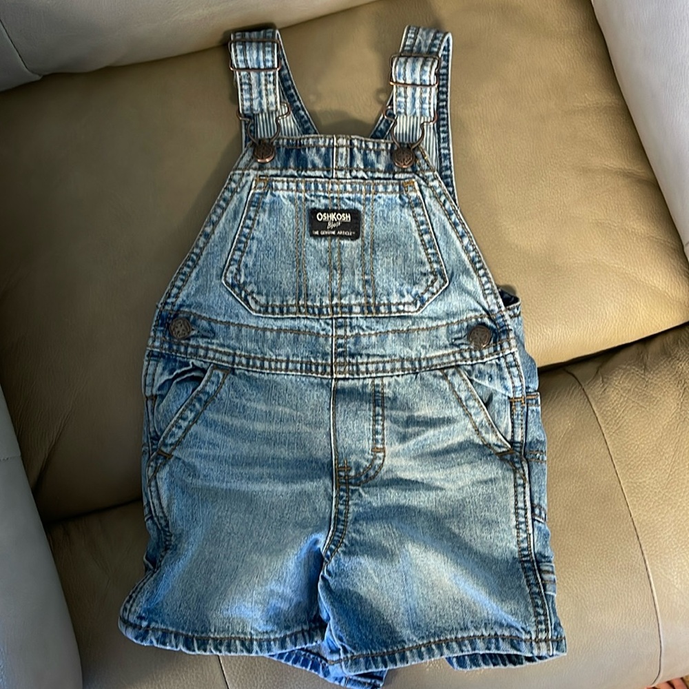 Oshkosh short overalls